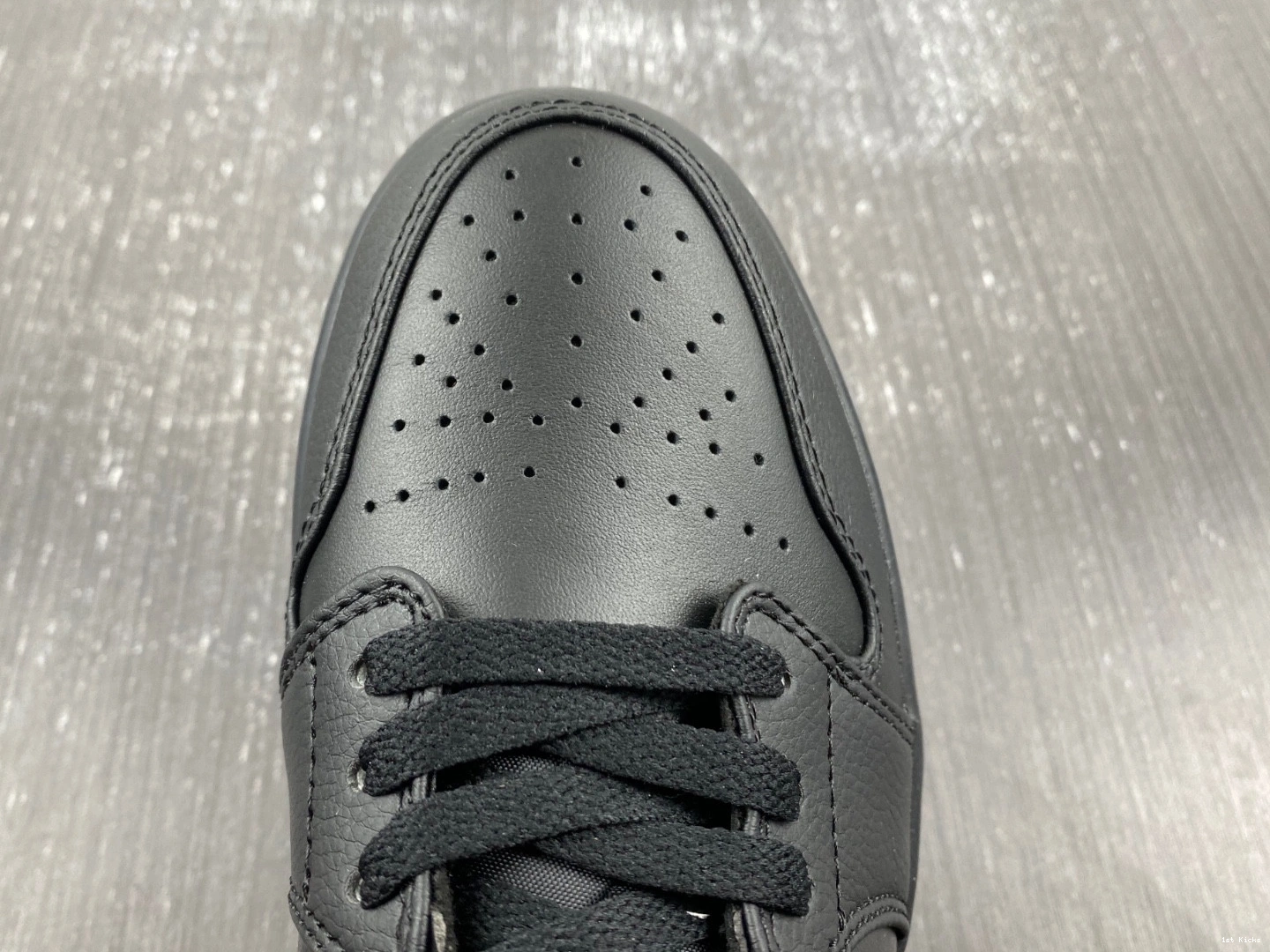 Low Air Jordan 1 553558-091 'Triple Black' 0324